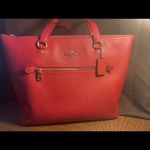 Red MK purse . 16”X11”X6”